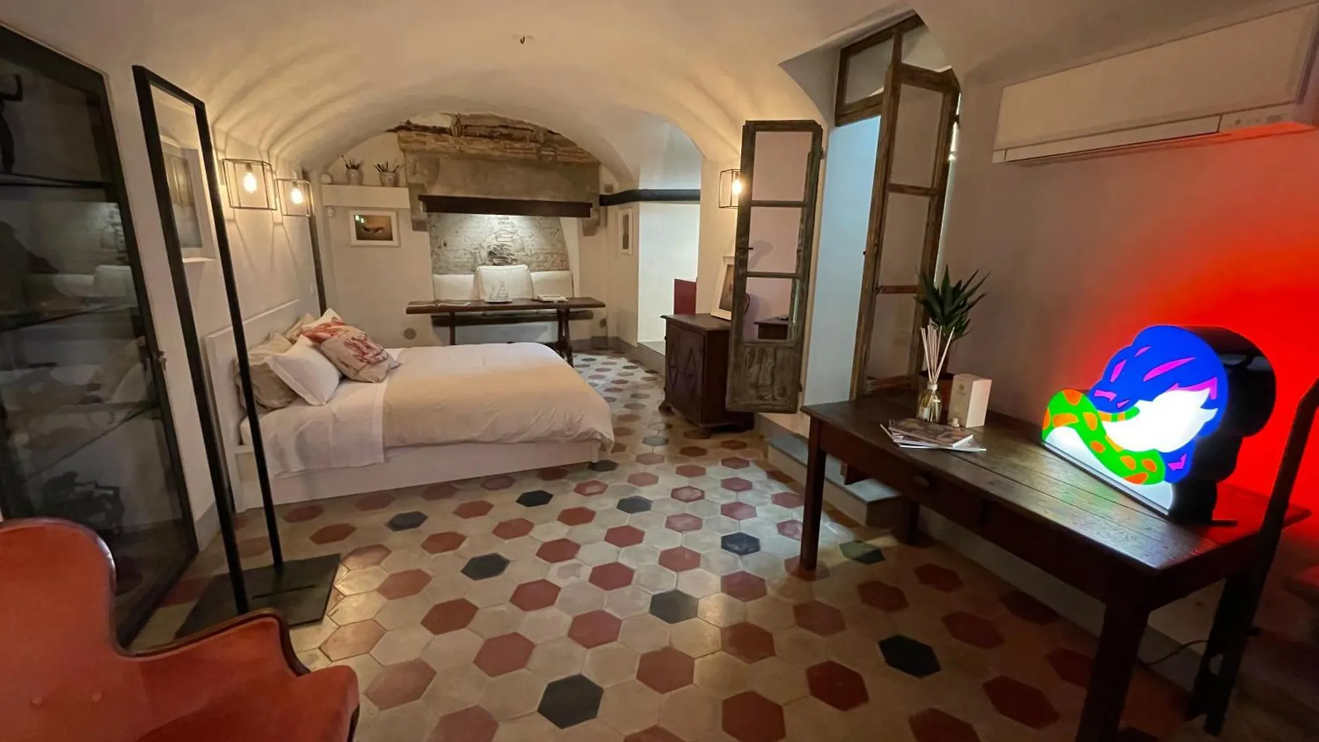 L'Orto Del Perseo Residenza Artistica Apartment Florence Italy